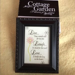 Beautiful framed sentiment. Perfect gift